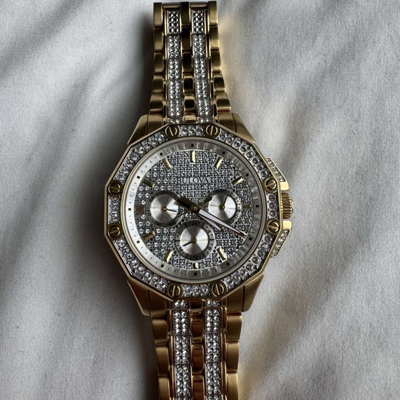 Bulova Men’s Gold Crystal Chronograph Watch – Original Box - Picture 2 of 5